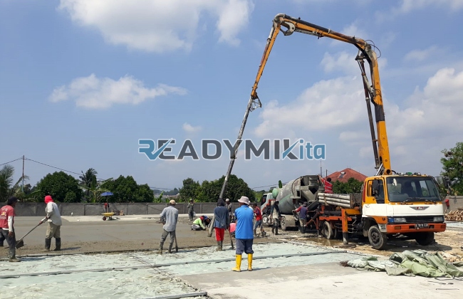 Jasa Sewa Concrete Pump di Mulyaharja Bogor Harian